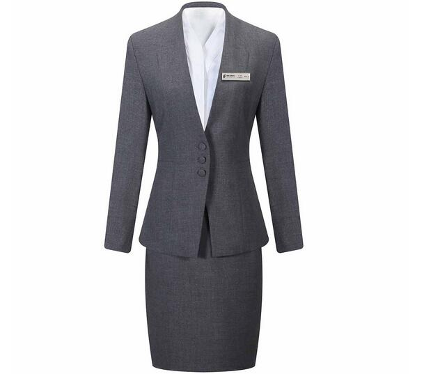 定制女銷售員工作服時，如何根據季節選擇合適的面料材質？